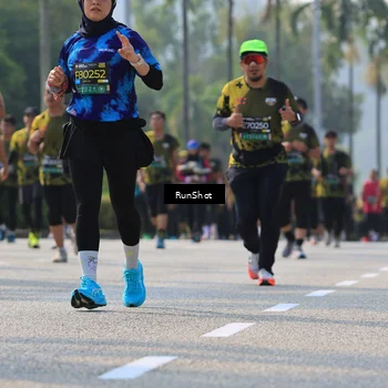 Runner Photo 7009875
