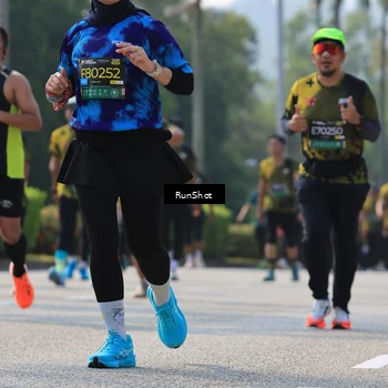 Runner Photo 7009898