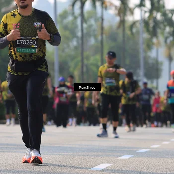 Runner Photo 7009899