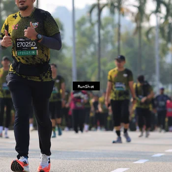 Runner Photo 7009904