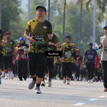 Runner Photo 7009908