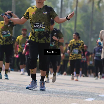 Runner Photo 7009916