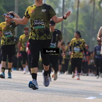 Runner Photo 7009918