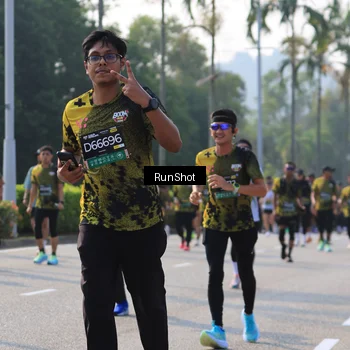 Runner Photo 7009923