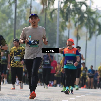 Runner Photo 7009925