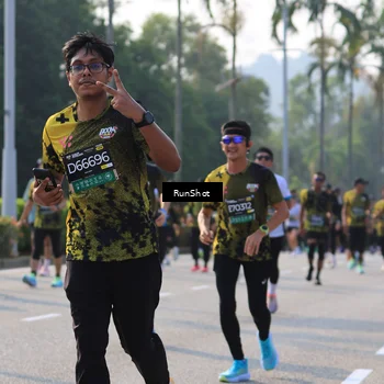 Runner Photo 7009930