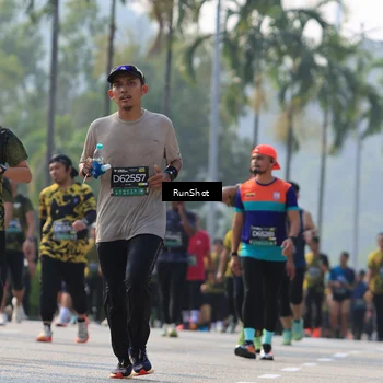Runner Photo 7009931