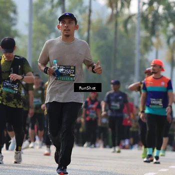 Runner Photo 7009934