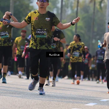 Runner Photo 7009936