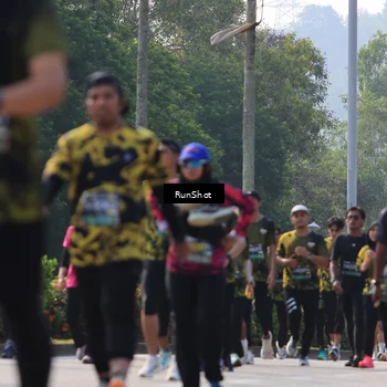 Runner Photo 7009968
