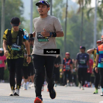 Runner Photo 7009973