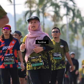 Runner Photo 7010037