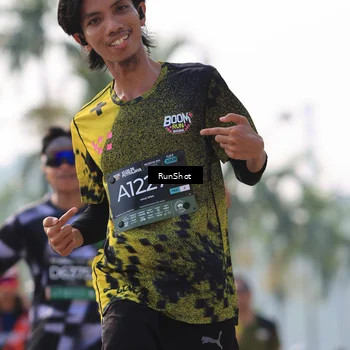 Runner Photo 7010042