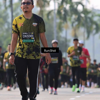 Runner Photo 7010054