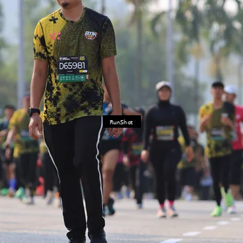Runner Photo 7010064
