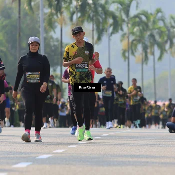 Runner Photo 7010076