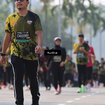 Runner Photo 7010077