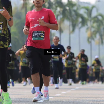 Runner Photo 7010108