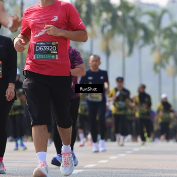 Runner Photo 7010119