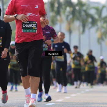 Runner Photo 7010123