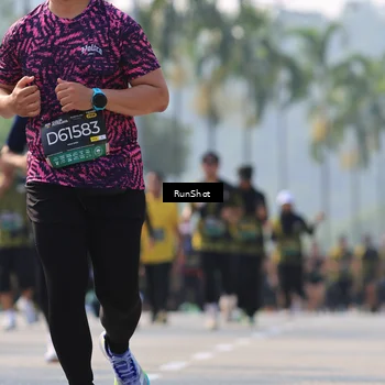 Runner Photo 7010143