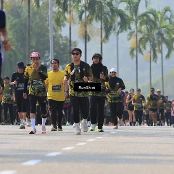 Runner Photo 7010146