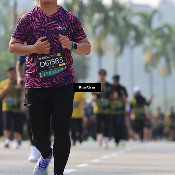 Runner Photo 7010160