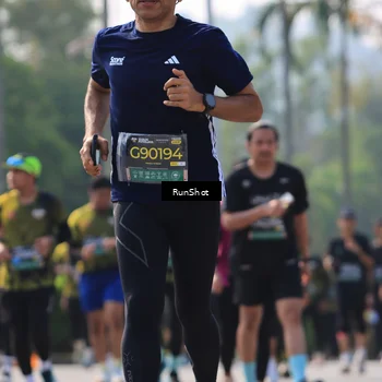 Runner Photo 7010163