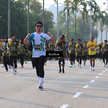 Runner Photo 7010178