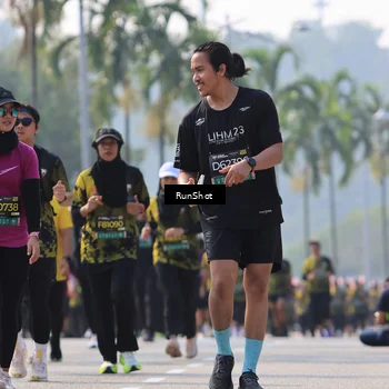 Runner Photo 7010184