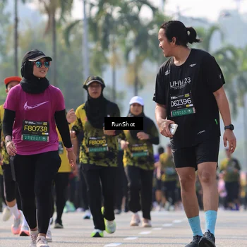 Runner Photo 7010199