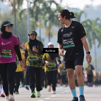 Runner Photo 7010201