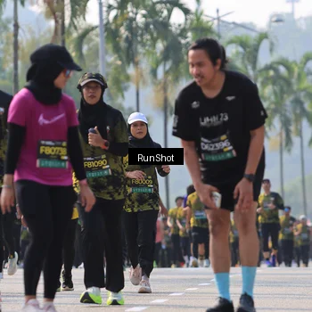 Runner Photo 7010211