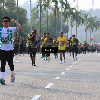Runner Photo 7010220
