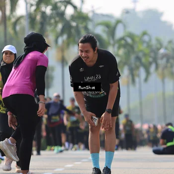 Runner Photo 7010224