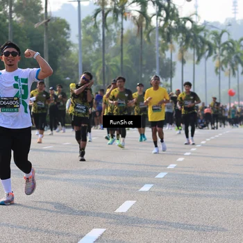 Runner Photo 7010226