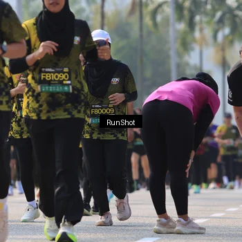 Runner Photo 7010229