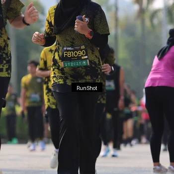 Runner Photo 7010235