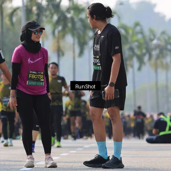 Runner Photo 7010256