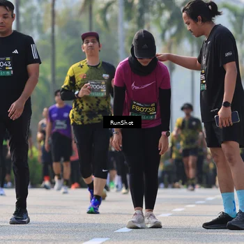 Runner Photo 7010272