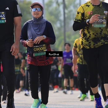 Runner Photo 7010275
