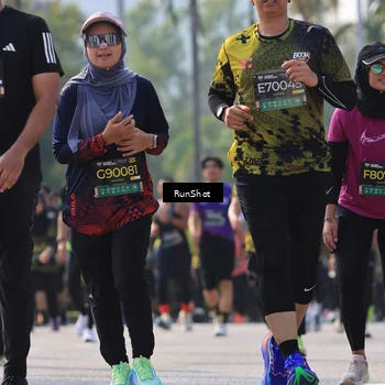 Runner Photo 7010277