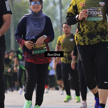 Runner Photo 7010280
