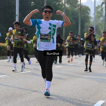 Runner Photo 7010286