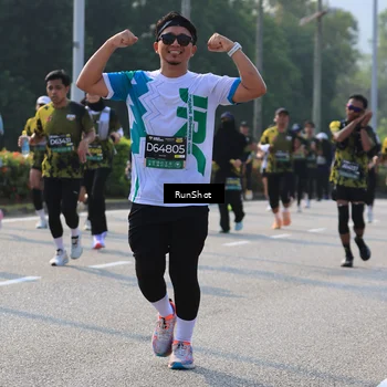 Runner Photo 7010312