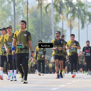 Runner Photo 7010322