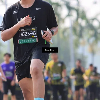 Runner Photo 7010323