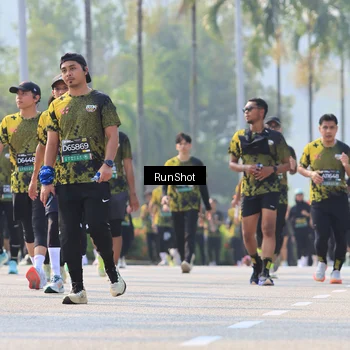Runner Photo 7010329