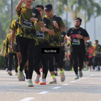 Runner Photo 7010340