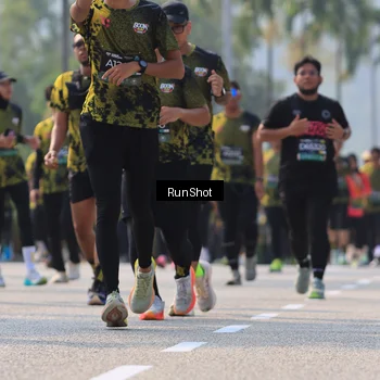 Runner Photo 7010342
